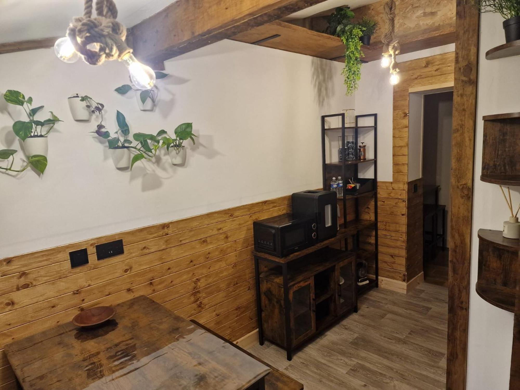 Two-Bedroom Cosy Country Lodge With Private Patio Greenhithe Extérieur photo